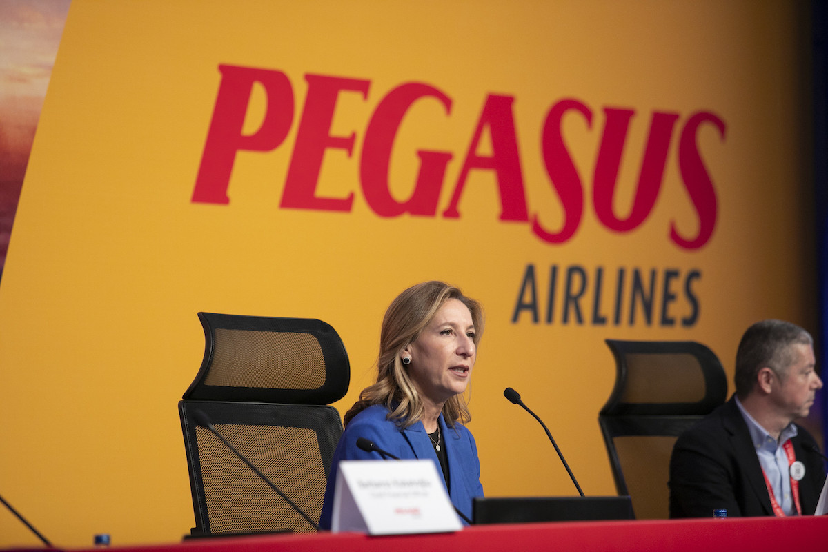 Pegasus CEO Güliz Öztürk said travel demand to Turkey is robust but airfares are down. (Natalia Mroz/IATA)