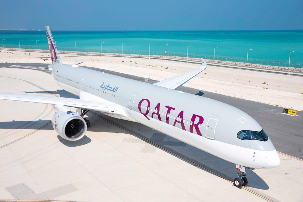 A Qatar Airways plane