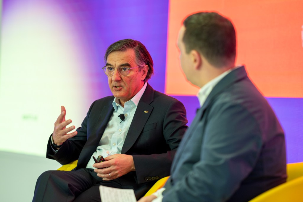 Michael Zeisser and Brian Quinn in conversation at the 2023 Skift Global Forum East in Dubai.