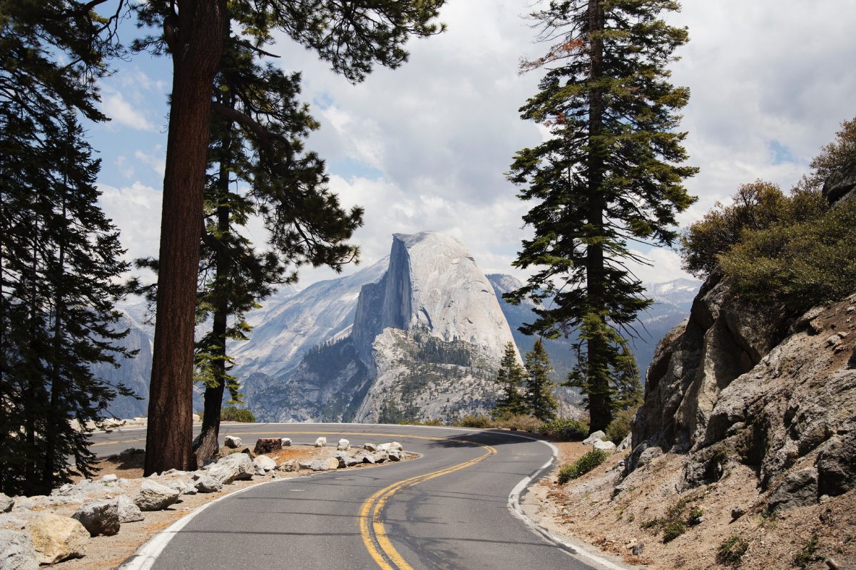 Yosemite National Park to Require Reservations in 2024