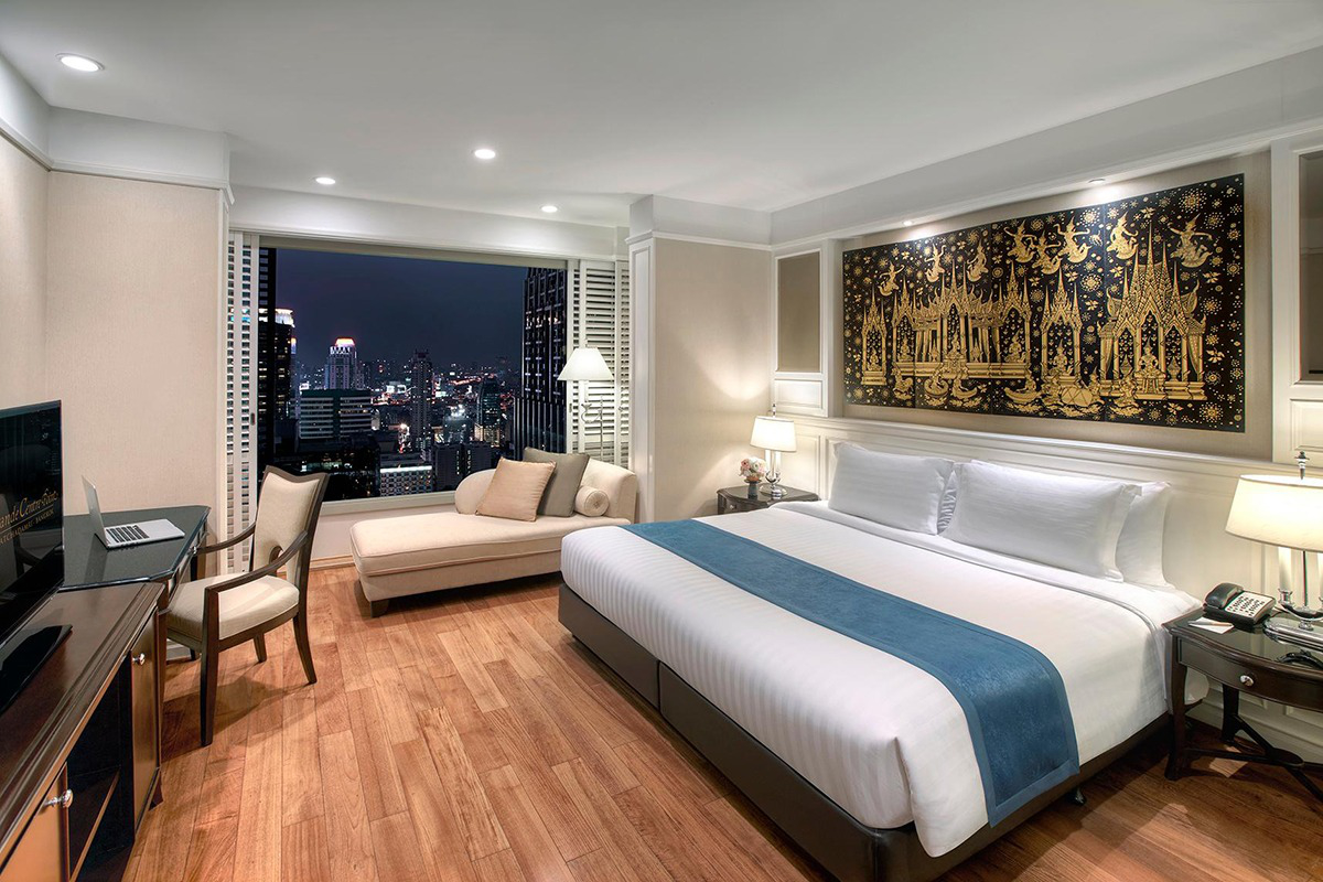 A guest room at the Grande Centre Point Ratchadamri Hotel in Bangkok, Thailand. Source: Grande Centre Point Ratchadamri