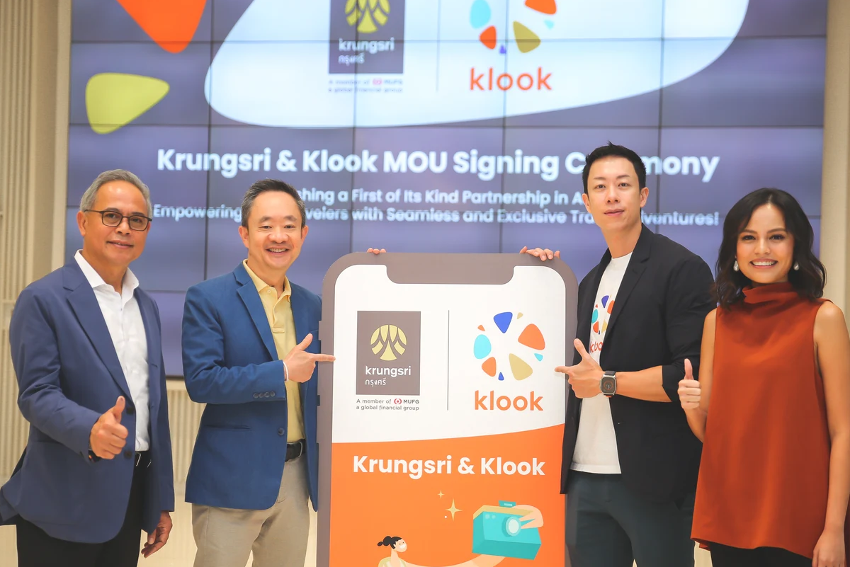 From left: Pairote Cheunkrut, Krungsri Chief Strategy Officer, Phonganant Thanattrai, Krungsri Head of Retail and Consumer Banking, Eric Gnock Fah, Chief Operating Officer, and Co-founder of Klook, Michelle Ho, General Manager, Klook Thailand & Philippines