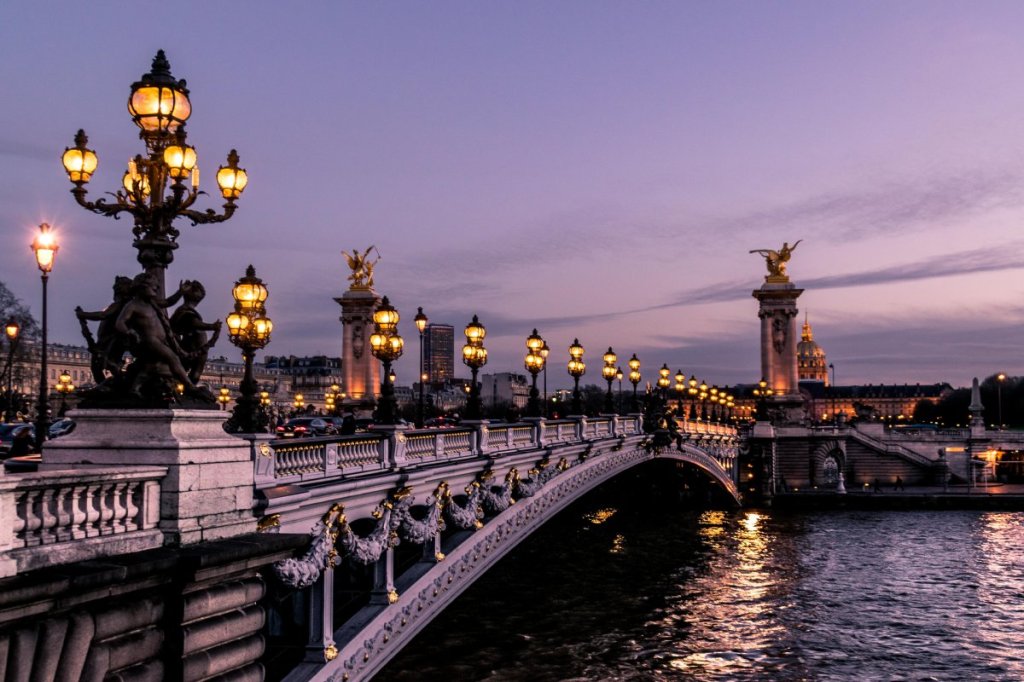 Parisian bridge