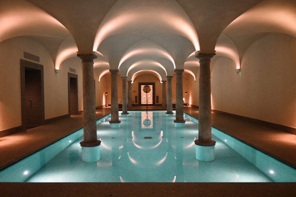 The Longevity spa pool portrait milano hotel source lungarno collection