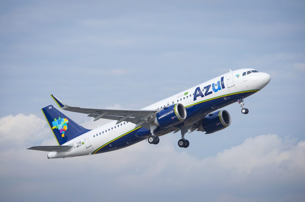 An Azul Airbus A320neo in the sky