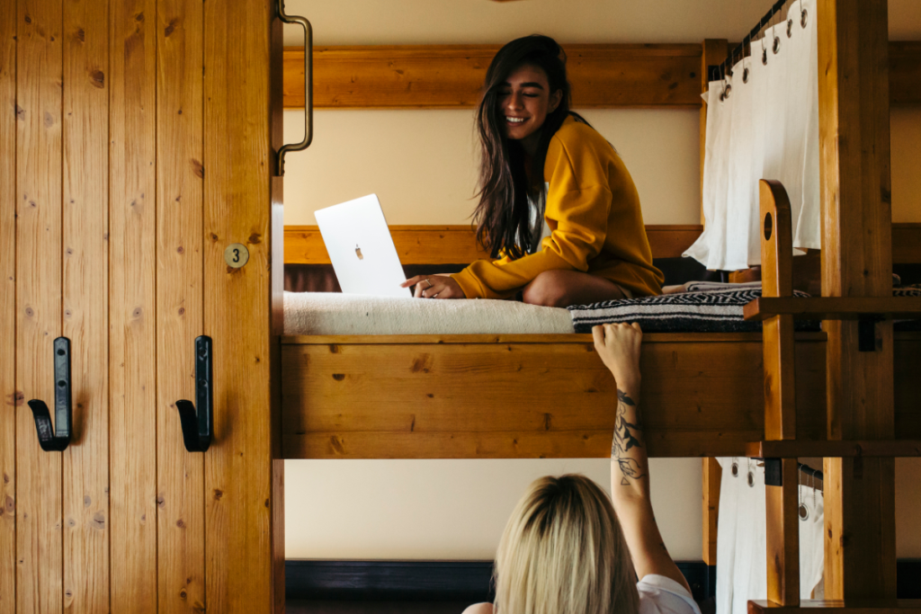 guests at a bunk bed at a hotel in los angeles