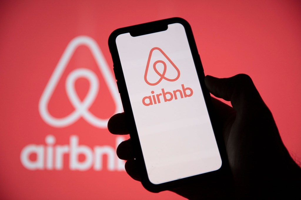 Airbnb Claims Marketshare Gains Against Hotels, Vrbo