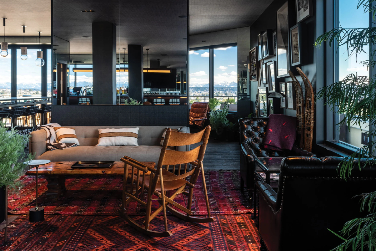 The mountaineering-themed rooftop bar of the Graduate Hotel in Seattle, near the University of Washington campus. 