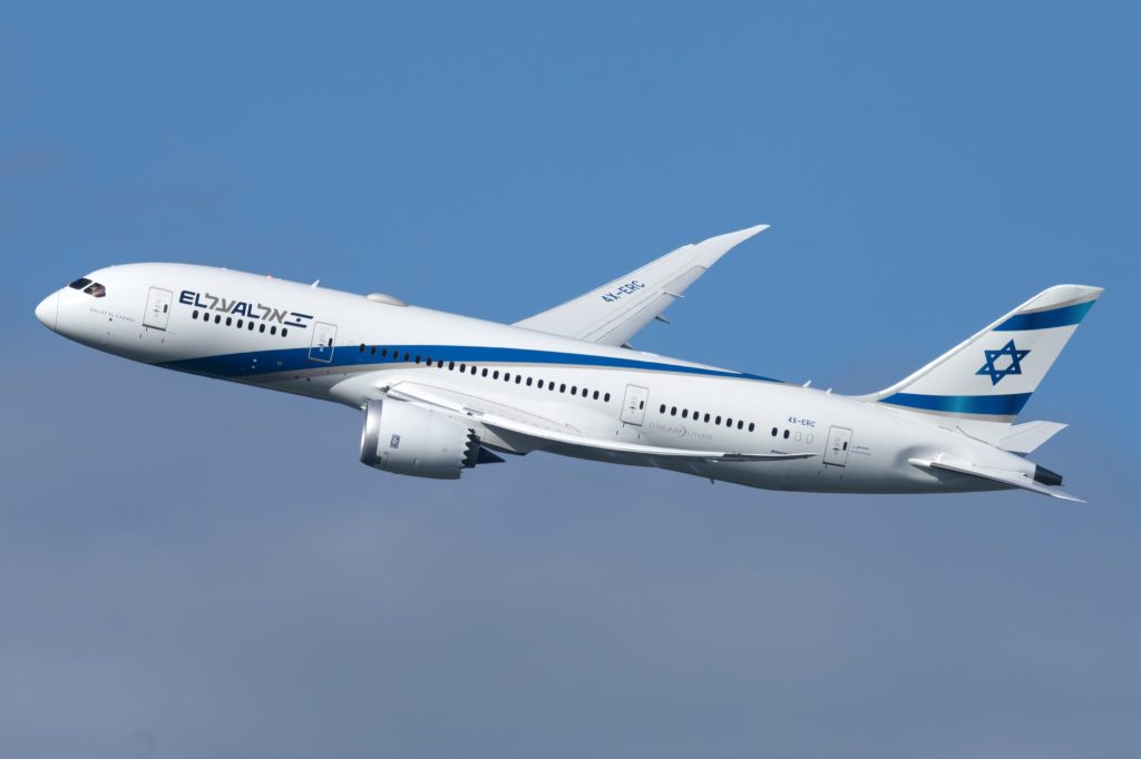 A El Al Boeing 787-8 Dreamliner in the sky