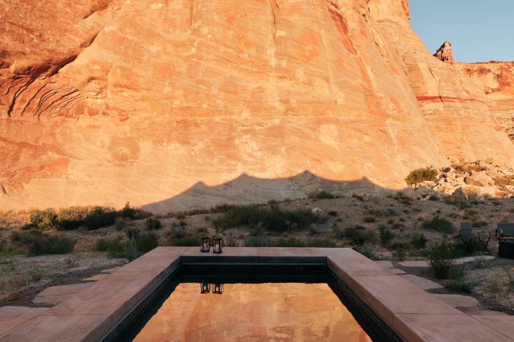 a resort in the American desert