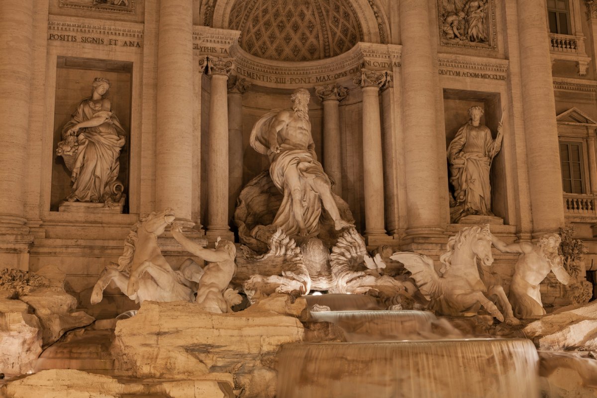 Rome Tourism Chief Says There’s ‘Total Chaos’ at Trevi Fountain — Changes Are Coming