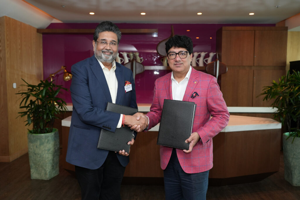 left L to R Mr. Harshavardhan Neotia and Mr. Puneet Chhatwal ihcl enters into a strategic alliance with tree of life resorts and hotels