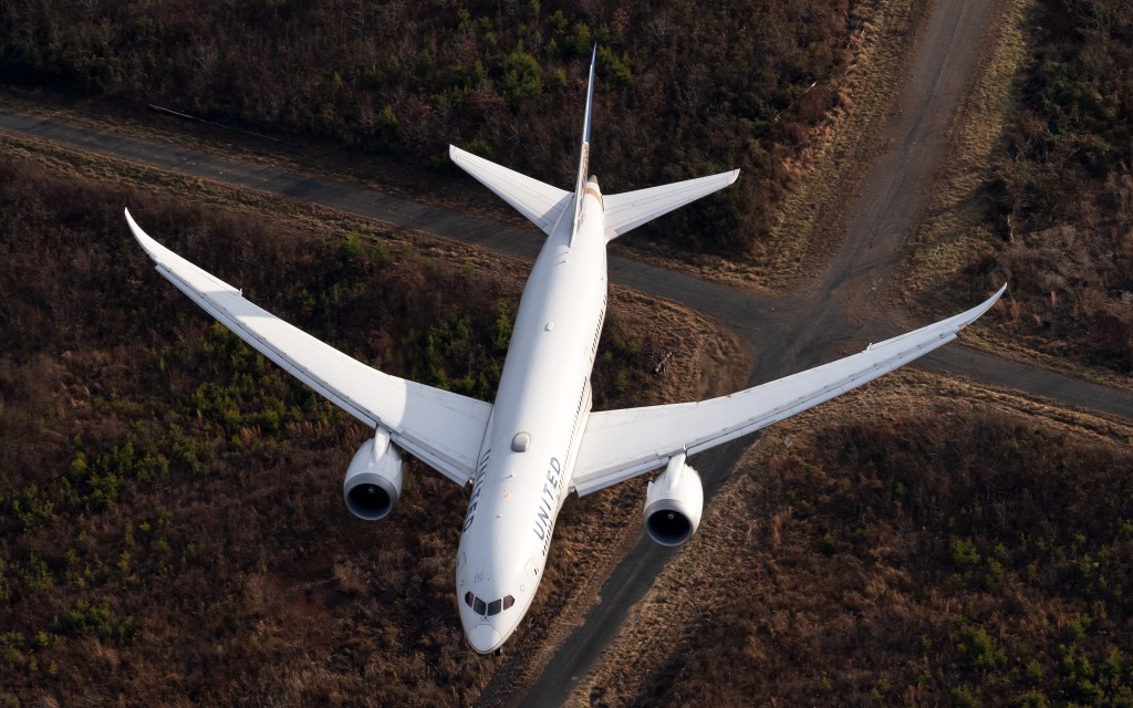 Airfares Are Up 20%, Demand Is Strong. Even Airline CEOs Are Surprised.