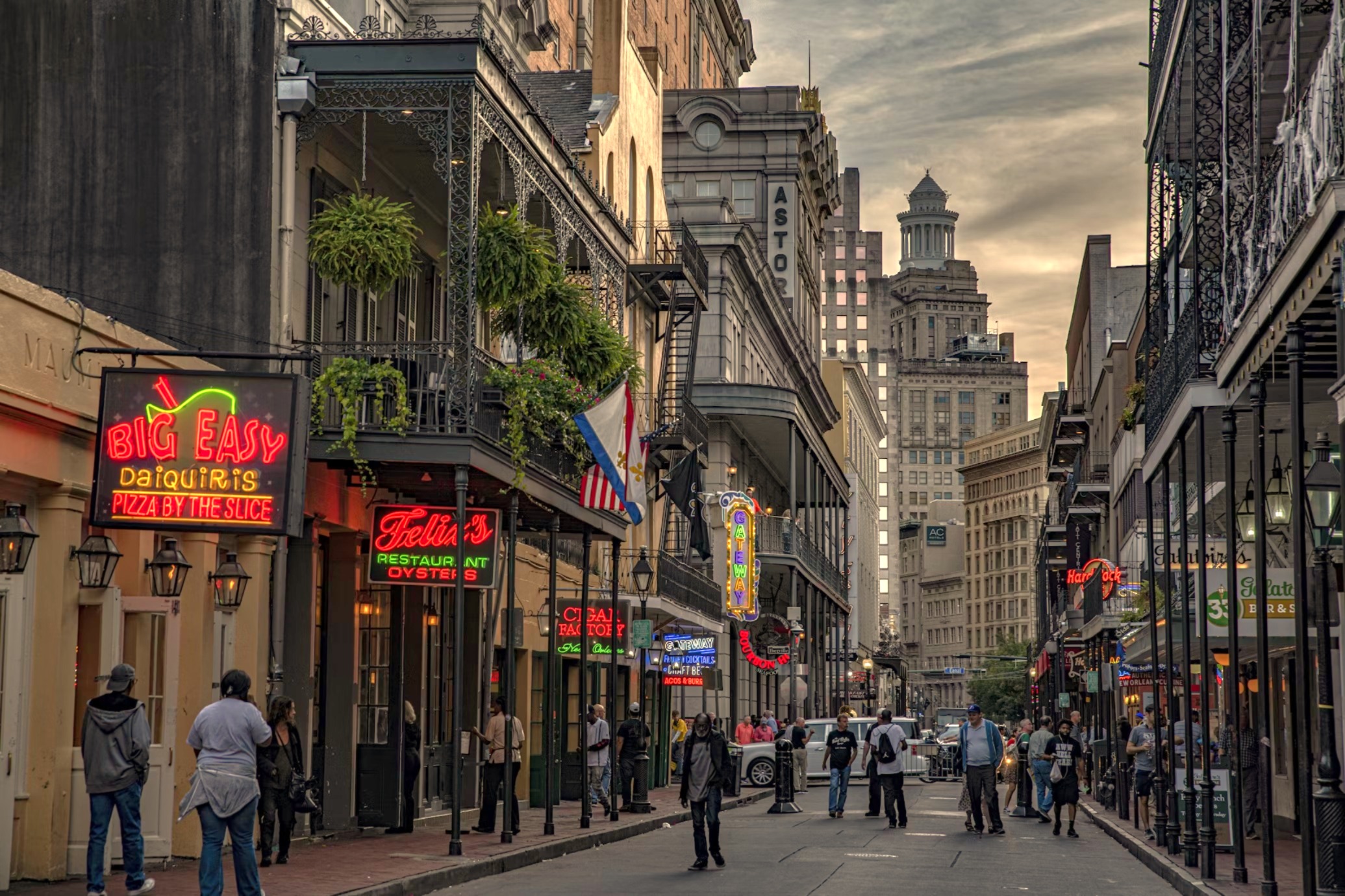 An early evening street scene in New Orleans.