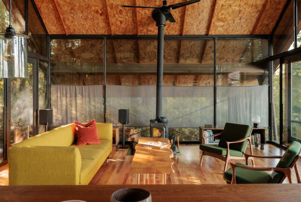 La Conner Glass Cabin