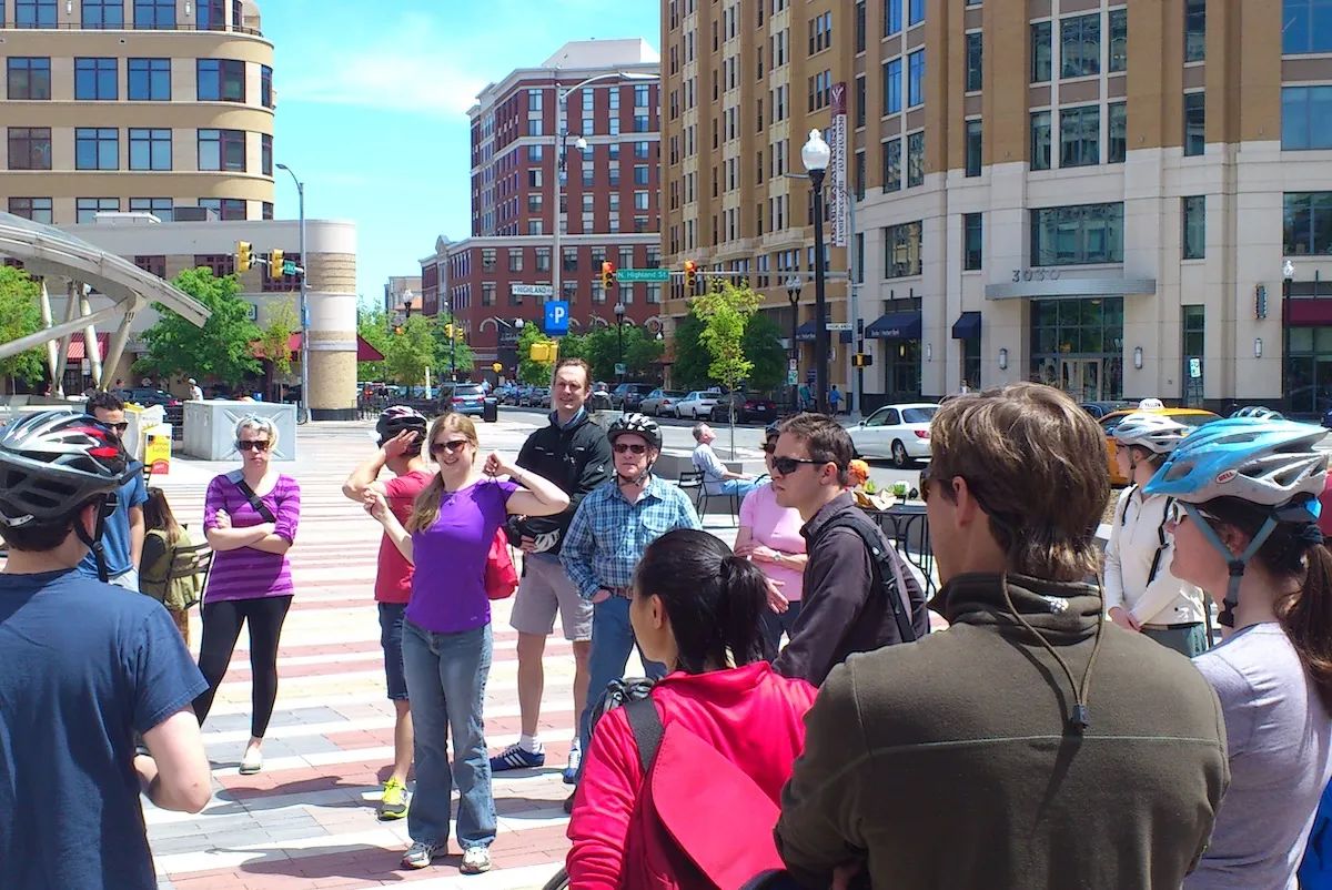 A tour group in Virginia.
